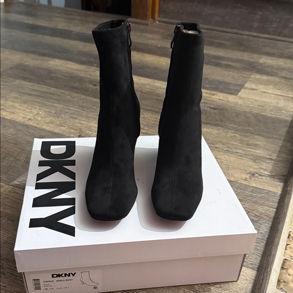 DKNY Elegant Black Ankle Booties